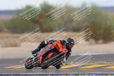 media/Sep-11-2022-SoCal Trackdays (Sun) [[81b7e951af]]/Turn 7 (1145am)/